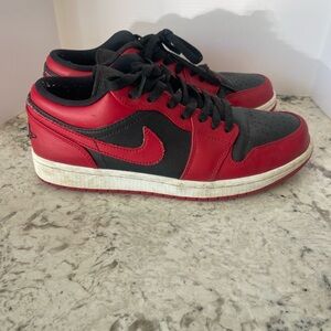 2020
Air Jordan 1 Low 'Reverse Bred' Size 8